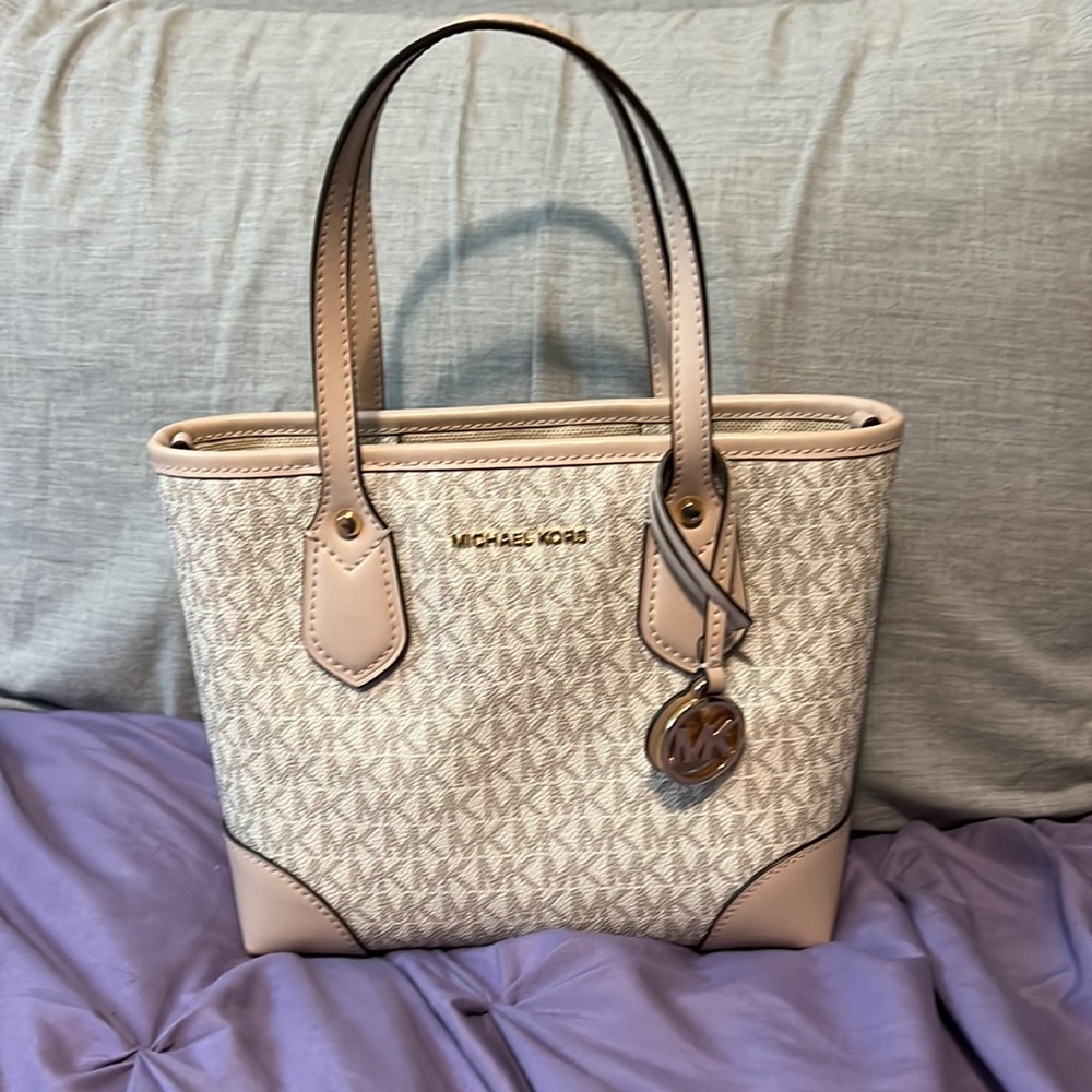 Michael Kors small tote purse